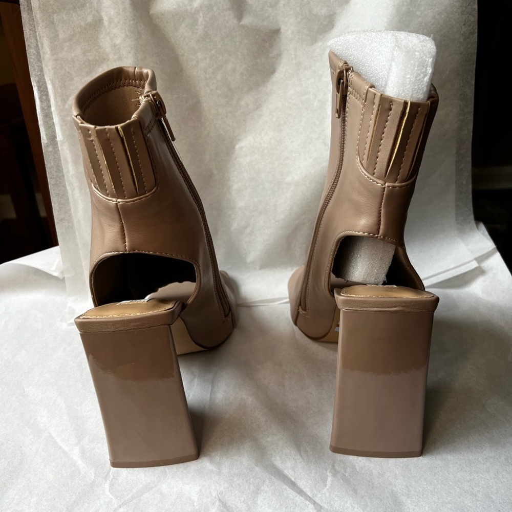 Steve Madden Transfer Block Heel Square Toe Booties Shoes - Picture 11 of 16